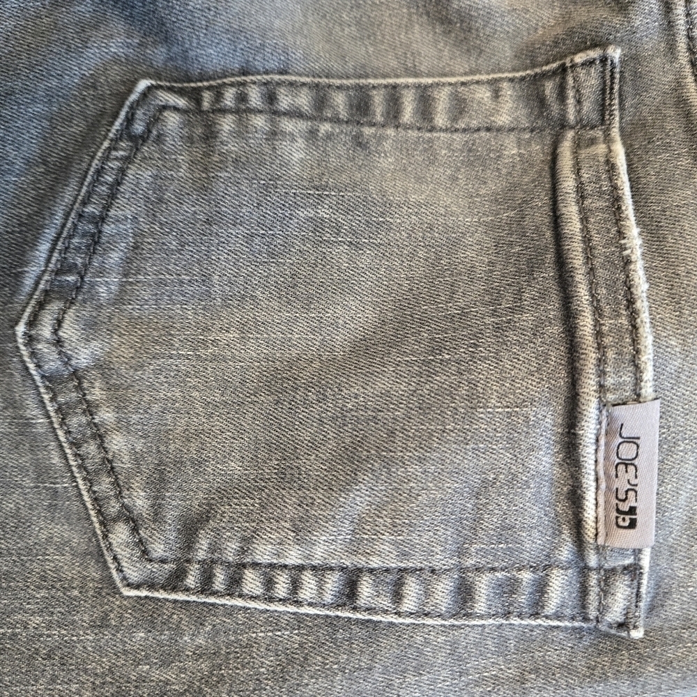 Joe's Jeans Washed-Out Gray Straight Leg Classic Fit โ Women's Size 25 - Picture 13 of 14